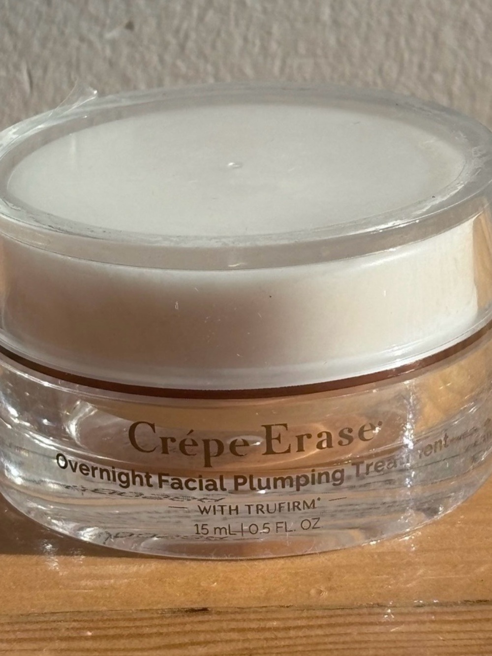 Crêpe Erase Overnight Facial Plumping Treatment — White